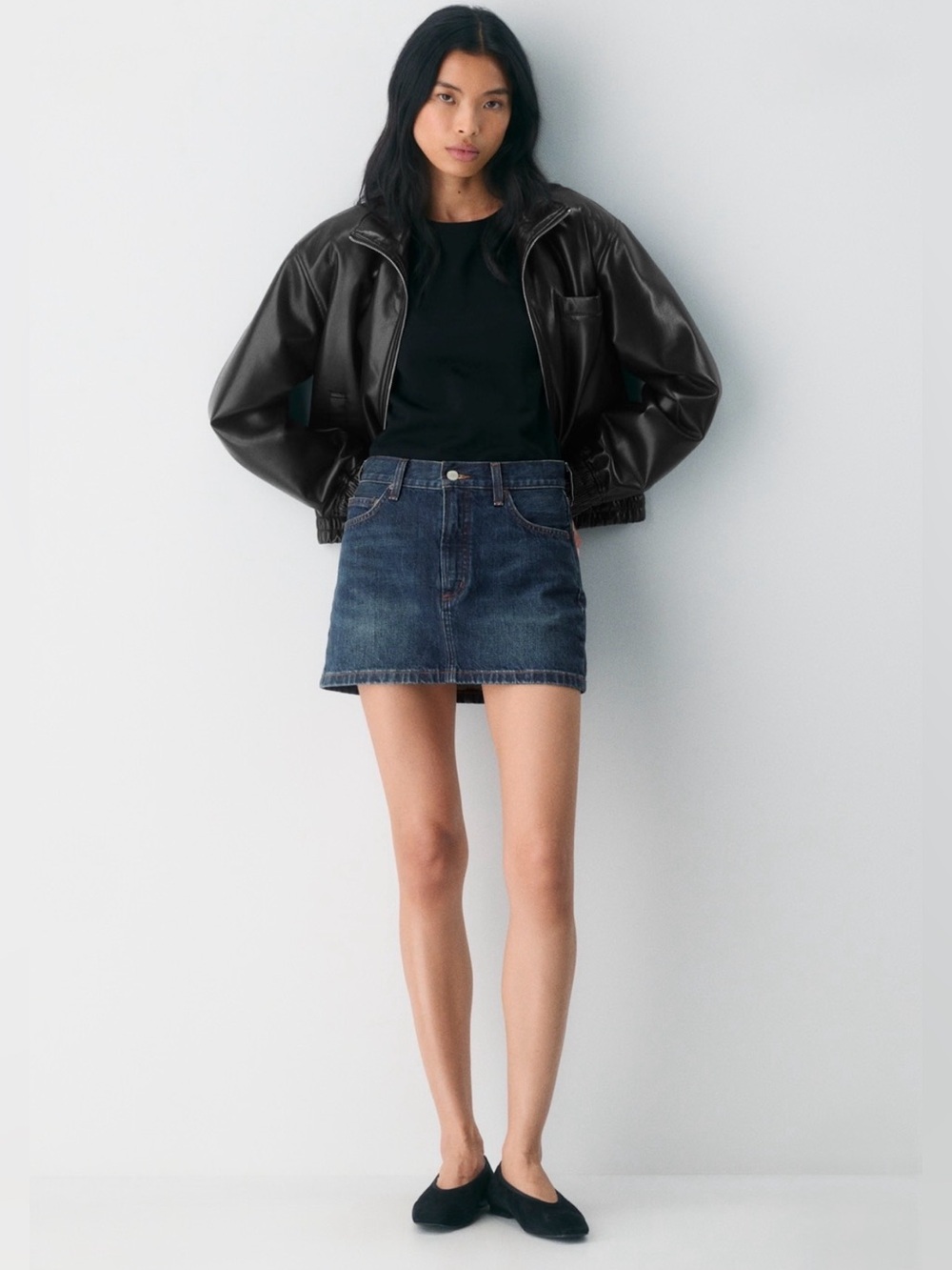 Aritzia Denim Forum 90’s Ricci Denim Skirt